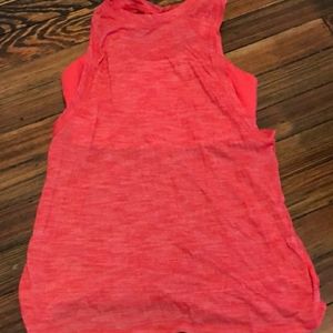 Cute Lululemon tank with built in bra